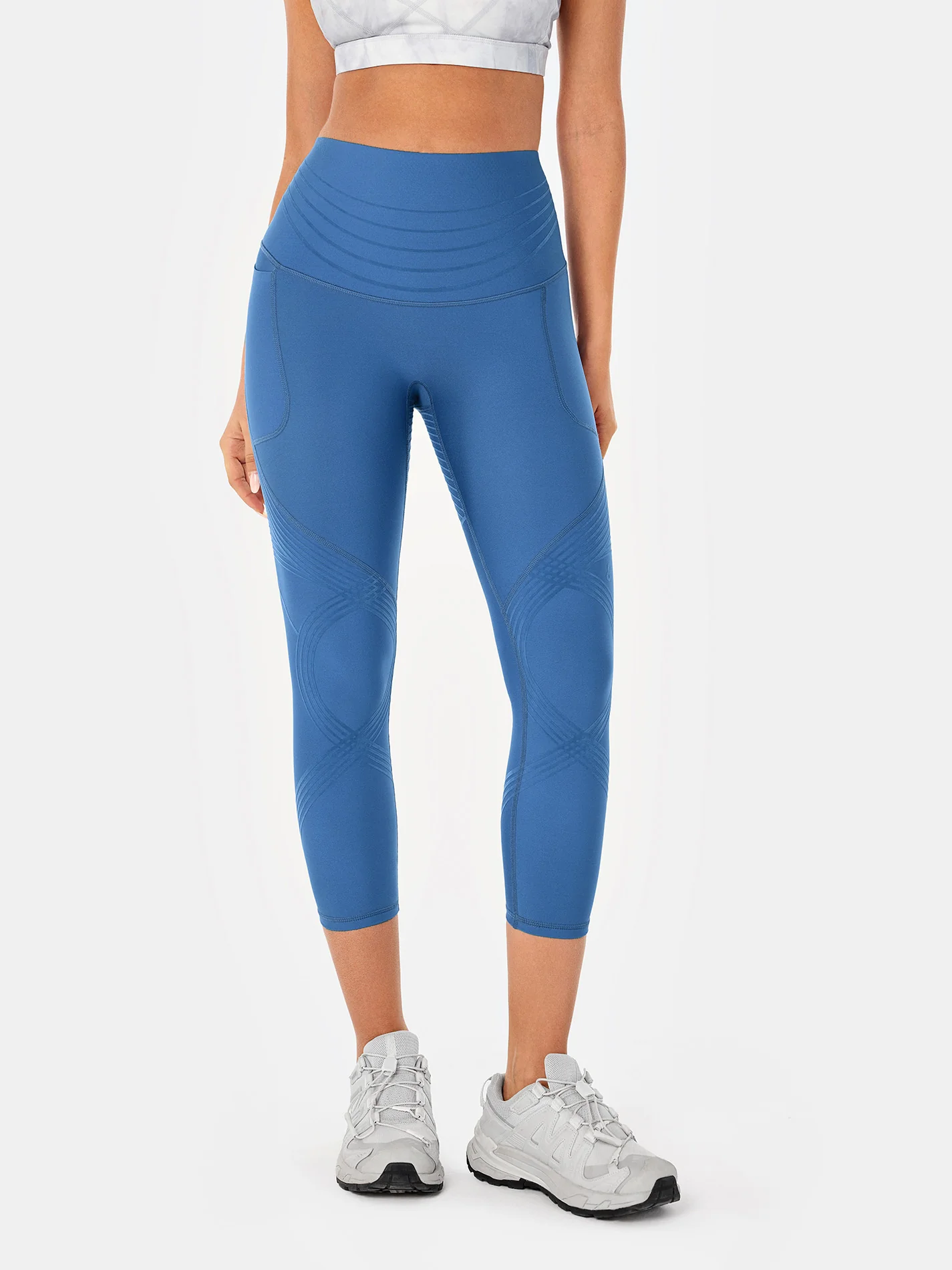 Body Sculpt Side Pocket 7/8 Leggings 2.0 (Reversible Wear) - Image 5