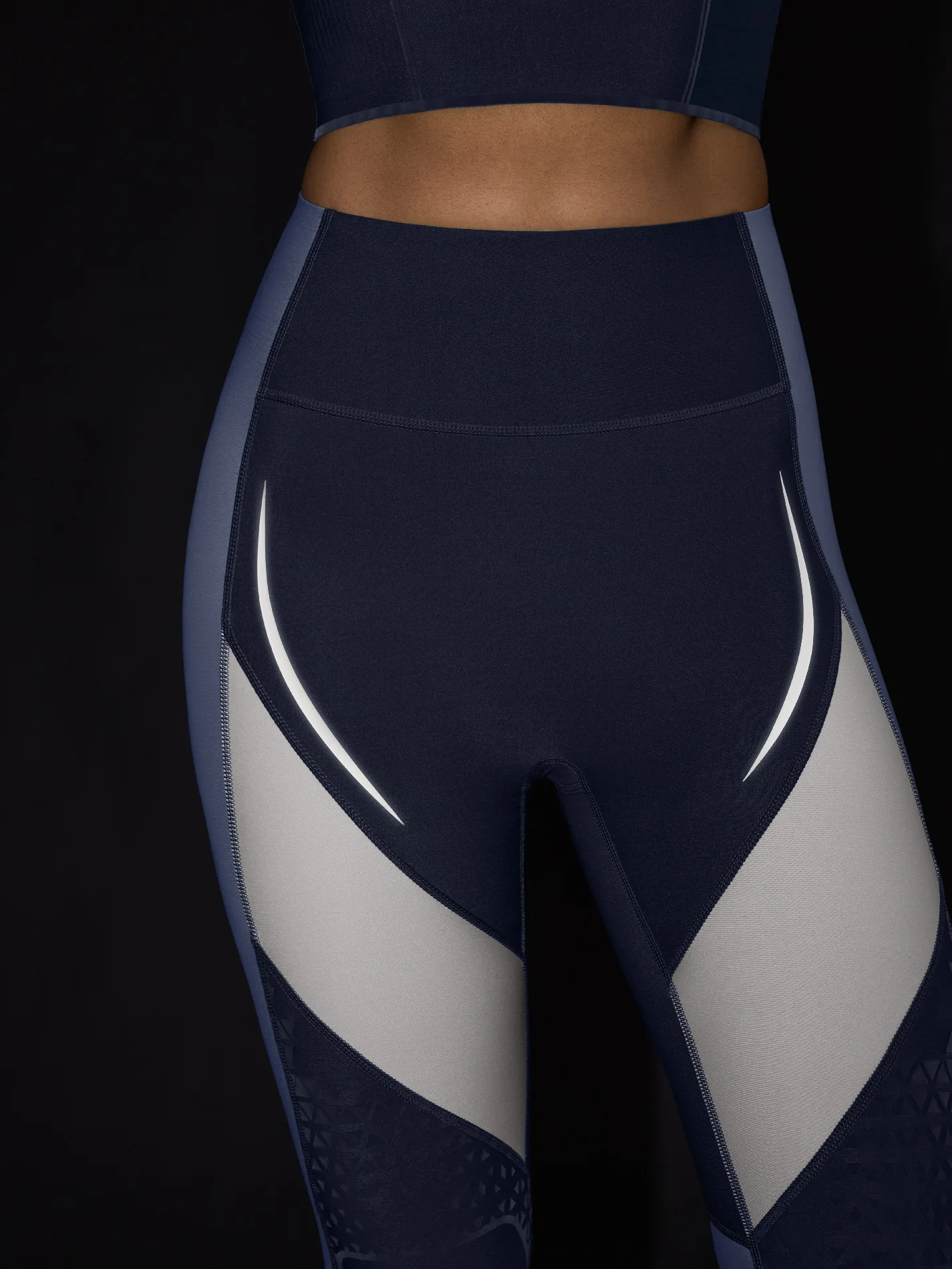 Body Sculpt Vibrant Leggings - Image 4