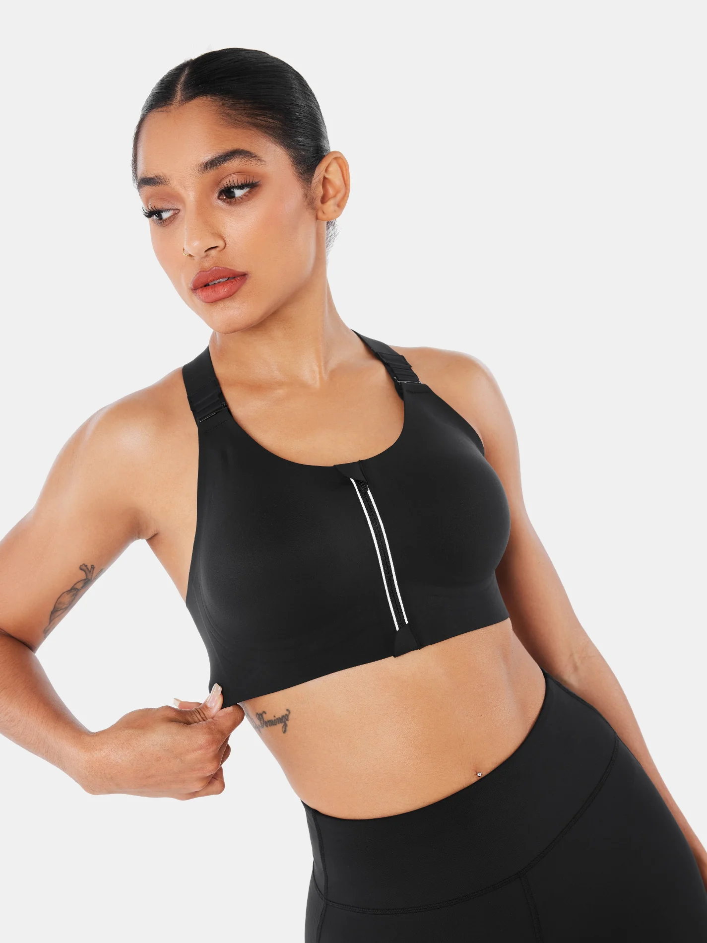 SpeedDry™ Front Zip Sports Bra - Image 15
